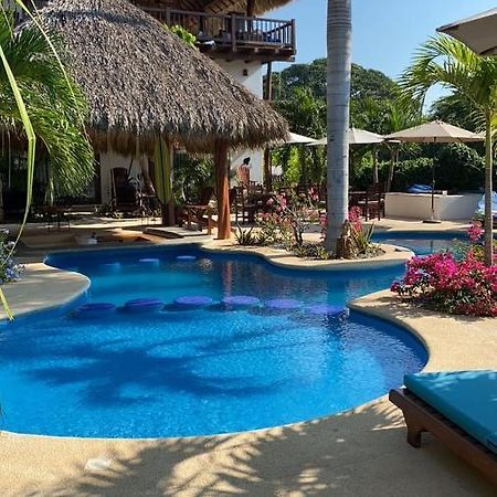 Hotel Bajito Bay ตรอนโกเนส ภายนอก รูปภาพ