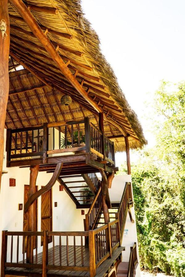 Hotel Bajito Bay ตรอนโกเนส ภายนอก รูปภาพ