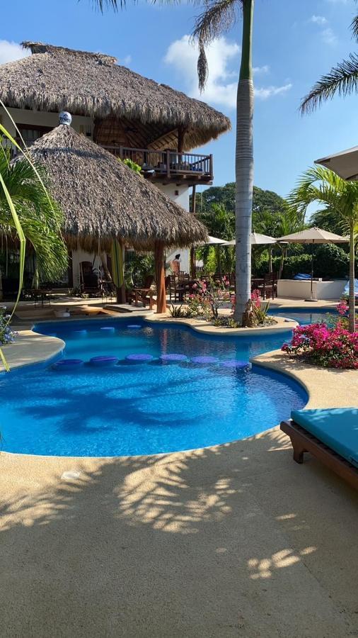 Hotel Bajito Bay ตรอนโกเนส ภายนอก รูปภาพ
