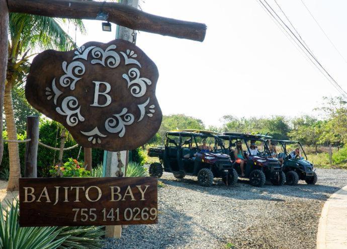 Hotel Bajito Bay ตรอนโกเนส ภายนอก รูปภาพ
